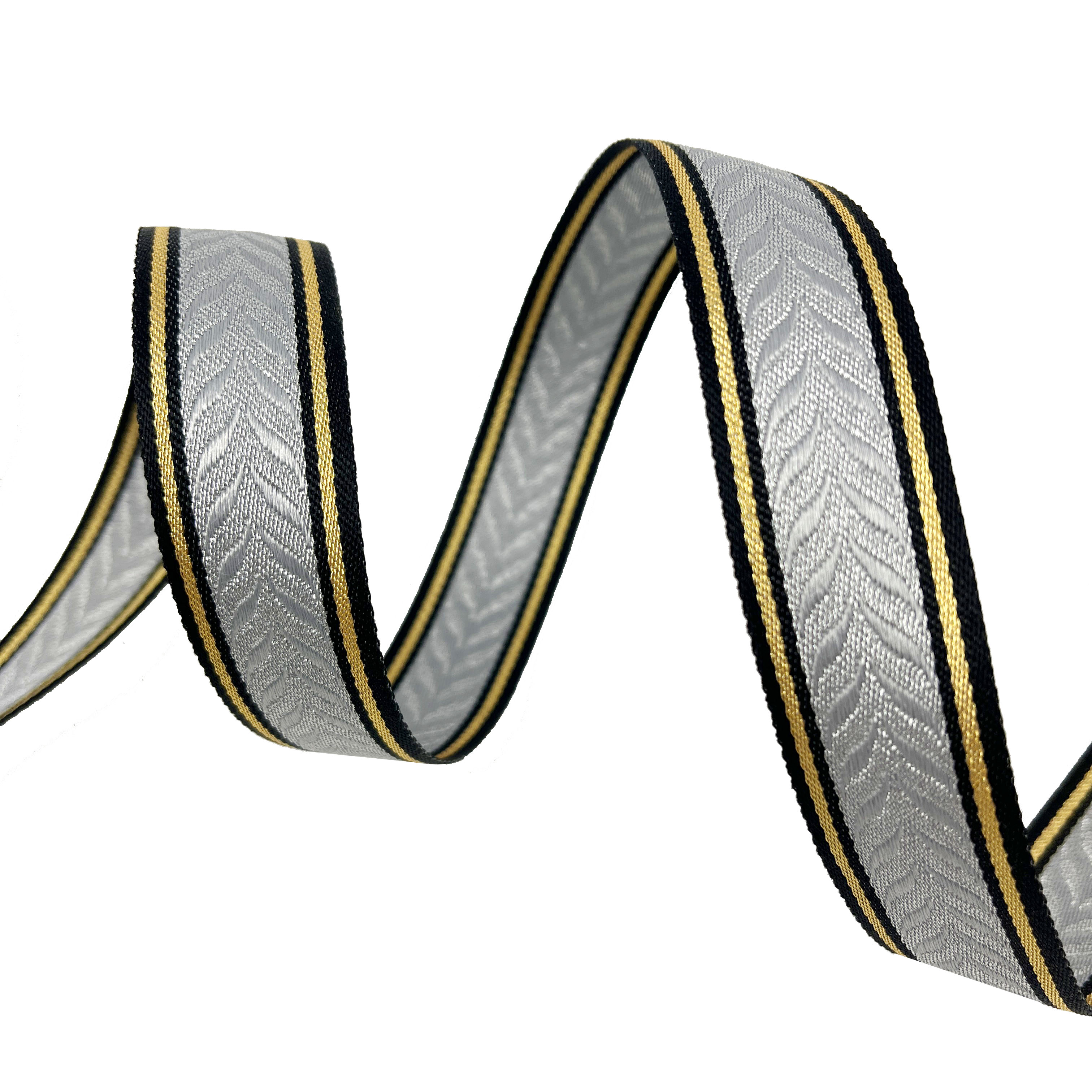 Home Textiles Manufacturer - New gold and silver thread clothing