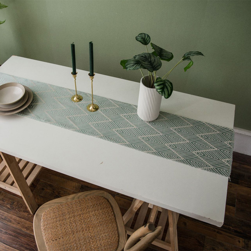 Dust Cover Table Runner chemin - Home Textiles Today News 리뷰 및 가격
