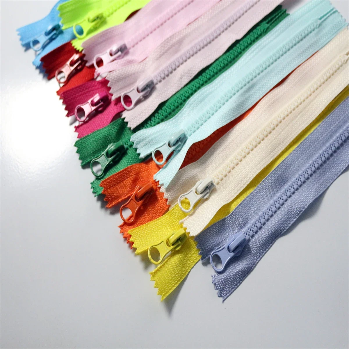 (10PCS)5# resin closed tail 40 - Home Textiles Manufacturer 리뷰 및 가격