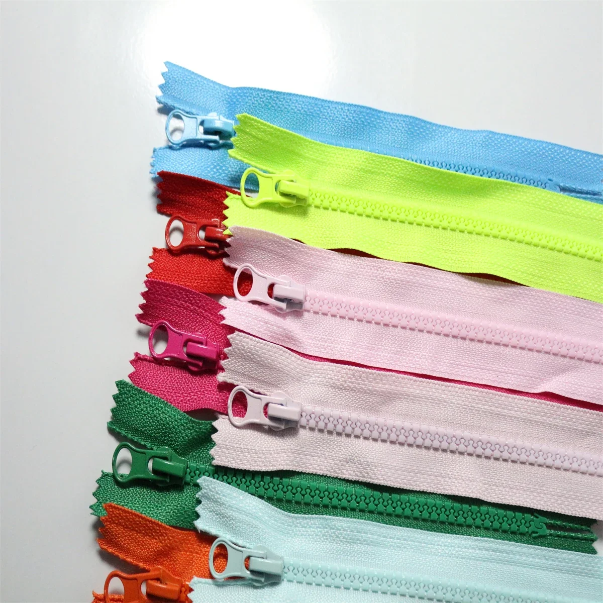 (10PCS)5# resin closed tail 40 - Home Textiles Manufacturer 리뷰 및 가격